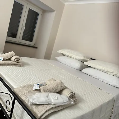 Borgo Sant Angelo In Grotta