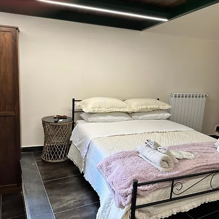 Borgo Sant Angelo In Grotta Apartment
